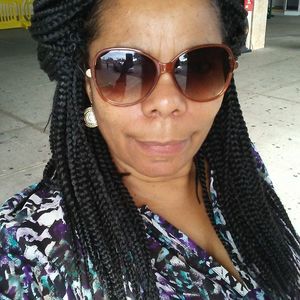 Meet your Posher, Yvonne